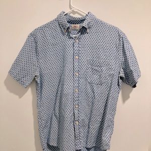 Men’s Faherty collar button down shirt